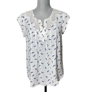 Daniel Rainn Estefany Lace Detail Split Neck Top size S